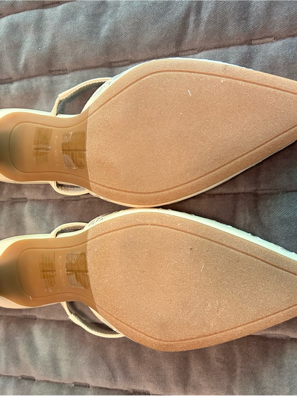 Dolce Vita Cream Pointed Mules with Embroidered Circle Cutouts - Picture 3 of 6